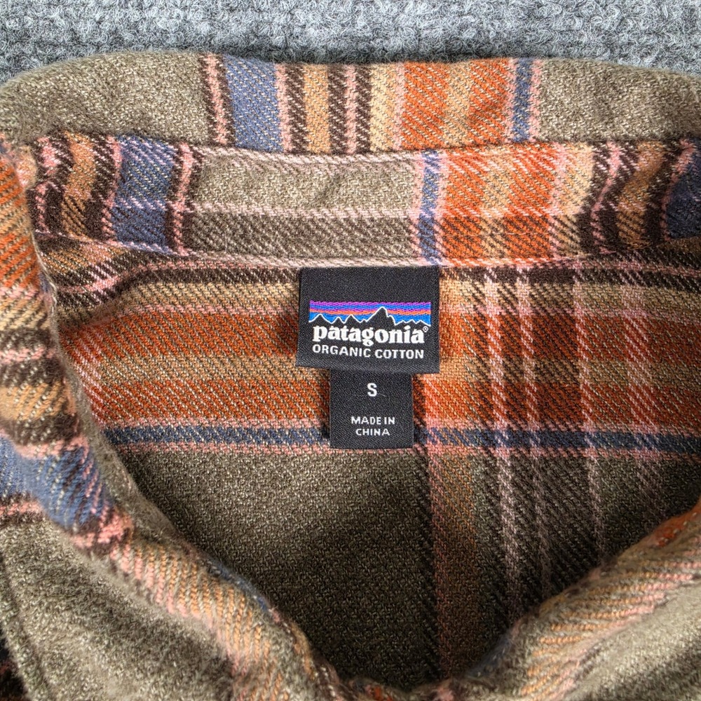 Patagonia Fjord Flannel Shirt Womens S Green Orange Plaid Organic Cotton 53916 - Picture 3 of 8